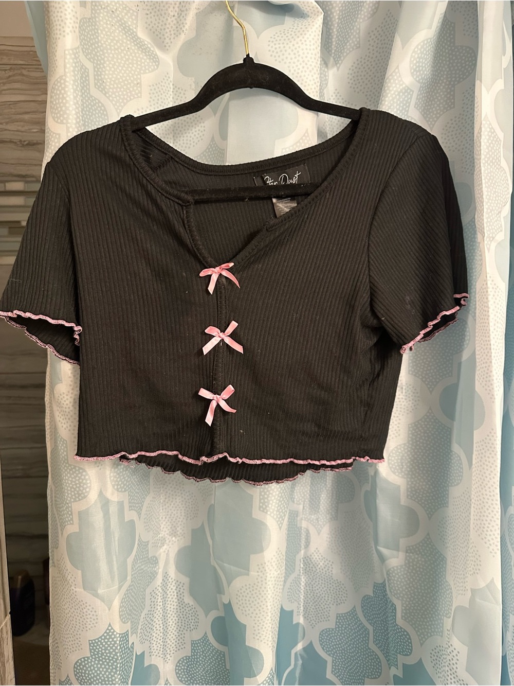 Star Dust Black Ribbed Crop Top with Pink Trim and Bows -XL